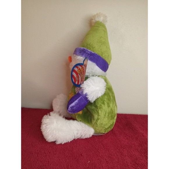 Green and white Snowman by Sugar Loaf - Picture 3 of 4